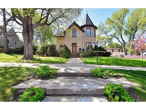 Contact information for livechaty.eu - 3-Bedroom Homes for Sale in Faribault, MN / 79. $342,500 . 3 Beds; 2 Baths; 1,965 Sq Ft; 608 3rd Ave SW, Faribault, MN 55021. Discover Turn of the Century charm with all the modern home conveniences. Lushly landscaped double-size lot with the perfect white picket fence. Located across from Wapacuta Park!